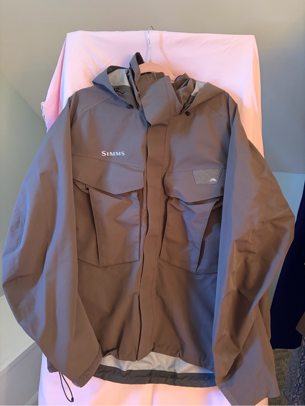 Simms Brown Hooded Freestone Wading Jacket size XL